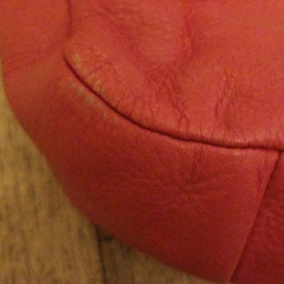 Coach - Picture 4 of 8